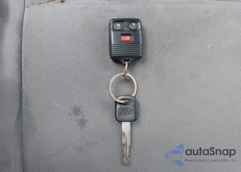 2010 Ford E-150 Commercial/Recreational from USA, damaged, VIN 1FTNE1EL5ADA16821